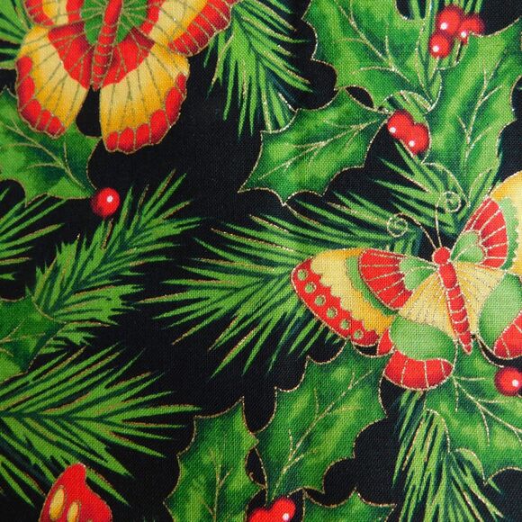 Christmas Cotton Fabric Traditions Quilting Butterflies Holly Black Green 2.6 yd - Picture 7 of 8